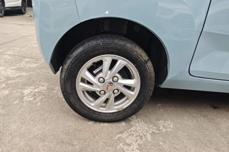 Used Wuling Hongguang MINIEV 2020 Enjoyment Model Lithium Iron Phosphate Right Rear Wheel Hub