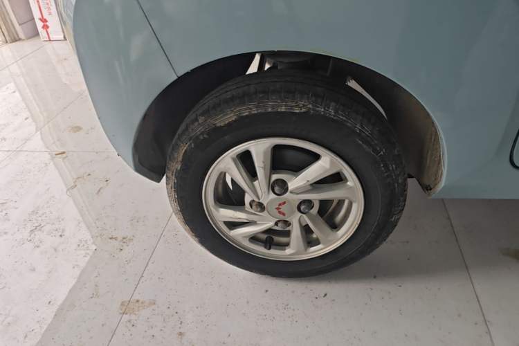 Used Wuling Hongguang MINIEV 2020 Freedom Version Lithium Iron Phosphate Right Rear Wheel Hub