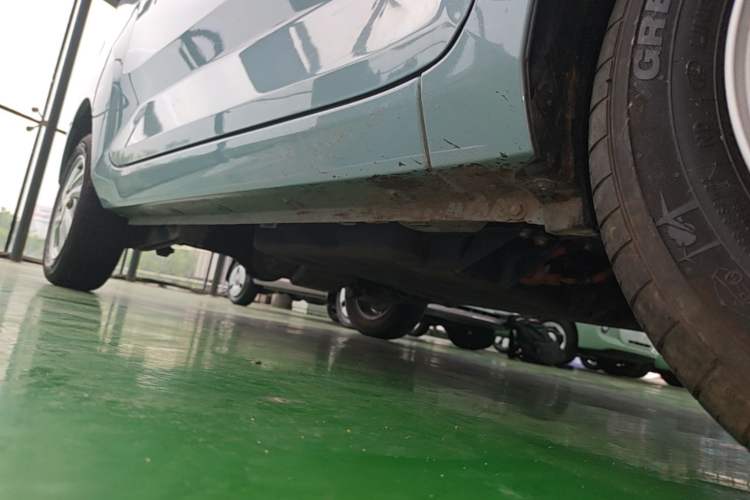 Used Wuling Hongguang MINIEV 2020 Freedom Version Lithium Iron Phosphate Right Side Sill