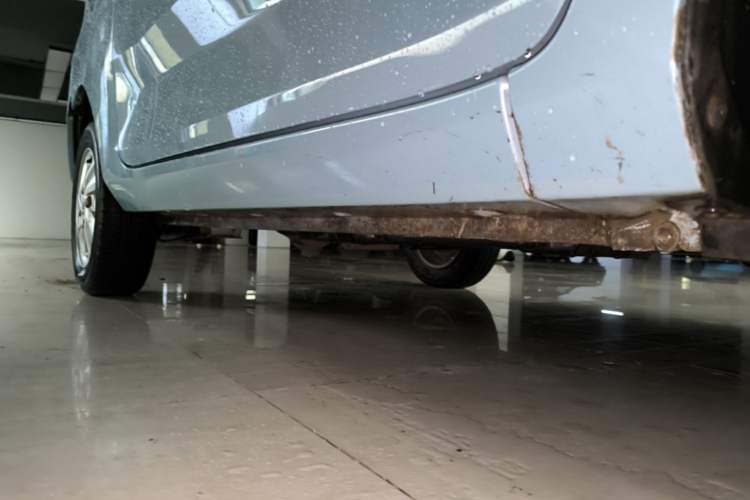 Used Wuling Hongguang MINIEV 2020 Enjoyment Model Lithium Iron Phosphate Right Side Sill