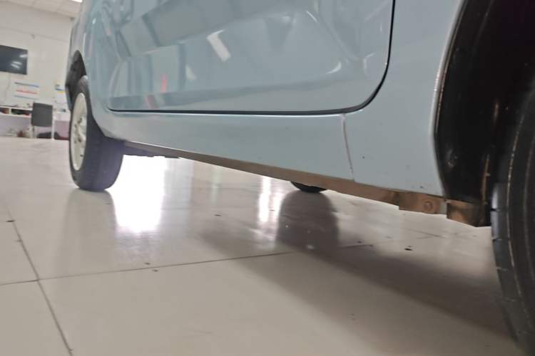 Used Wuling Hongguang MINIEV 2020 Freedom Version Lithium Iron Phosphate Right Side Sill