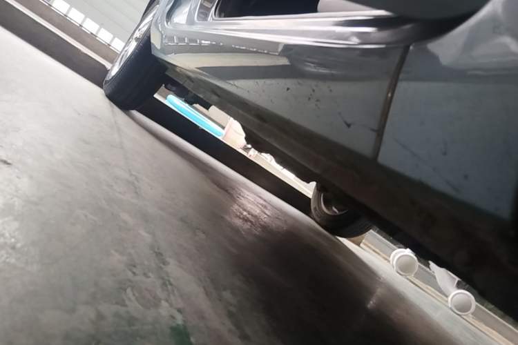 Used Wuling Hongguang MINIEV 2020 Easy Version Lithium-Ion Battery Right Side Sill