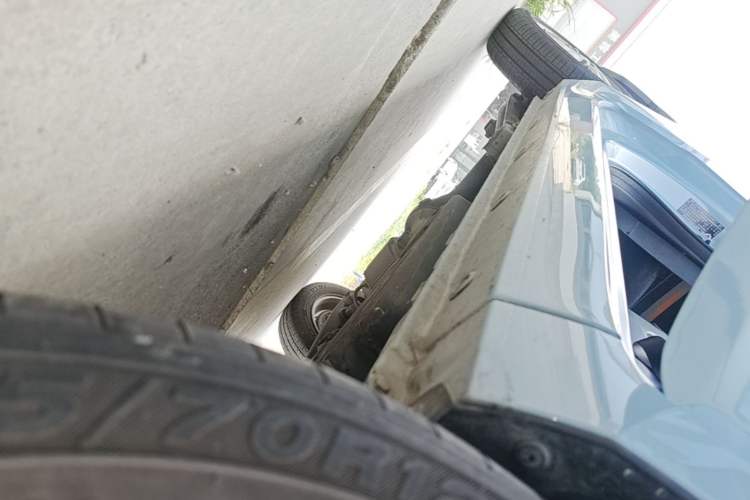 Used Wuling Hongguang MINIEV 2020 Freedom Version Lithium Iron Phosphate Right Side Sill