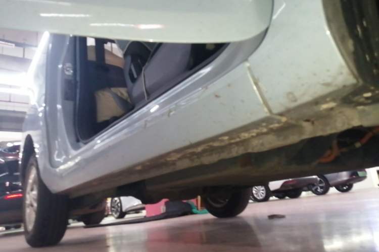 Used Wuling Hongguang MINIEV 2020 Freedom Version Lithium Iron Phosphate Right Side Sill