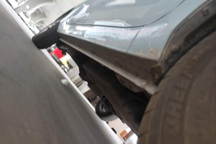 Used Wuling Hongguang MINIEV 2020 Freedom Version Lithium Iron Phosphate Right Side Sill