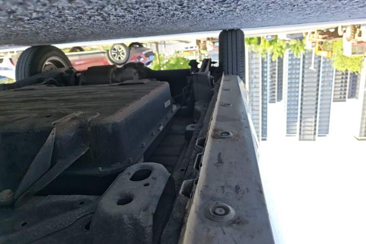 Used Wuling Hongguang MINIEV 2020 Freedom Version Lithium Iron Phosphate Right Side Sill