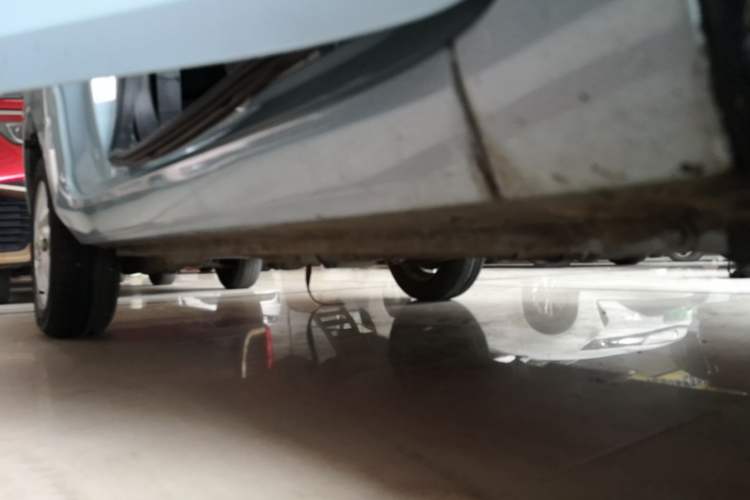 Used Wuling Hongguang MINIEV 2020 Enjoyment Model Lithium Iron Phosphate Right Side Sill