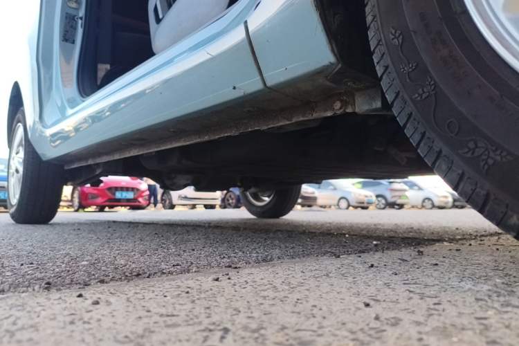 Used Wuling Hongguang MINIEV 2020 Enjoyment Model Lithium Iron Phosphate Right Side Sill