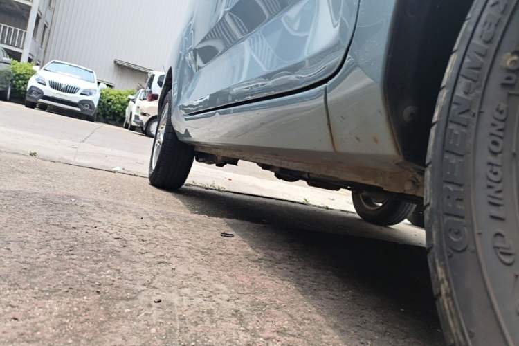 Used Wuling Hongguang MINIEV 2020 Enjoyment Model Lithium Iron Phosphate Right Side Sill