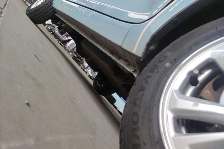 Used Wuling Hongguang MINIEV 2020 Zizai Version Lithium-NMC Right Side Sill