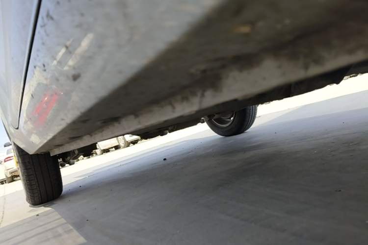 Used Wuling Hongguang MINIEV 2020 Zizai Version Lithium-NMC Right Side Sill