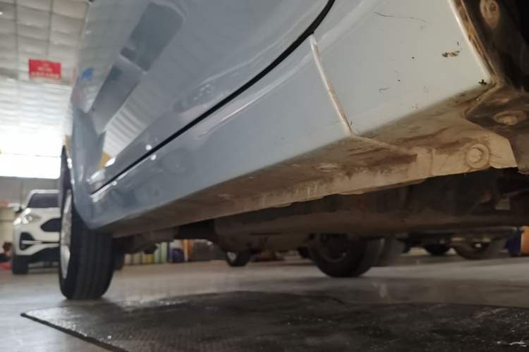 Used Wuling Hongguang MINIEV 2020 Freedom Version Lithium Iron Phosphate Right Side Sill