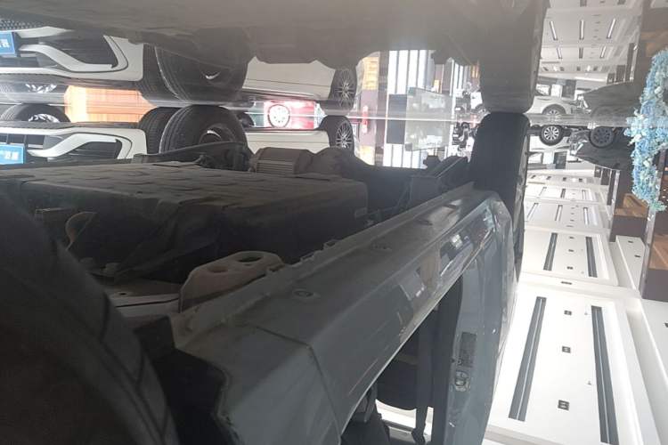 Used Wuling Hongguang MINIEV 2020 Freedom Version Lithium Iron Phosphate Right Side Sill