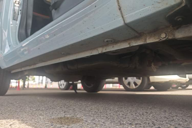 Used Wuling Hongguang MINIEV 2020 Enjoyment Model Lithium Iron Phosphate Right Side Sill