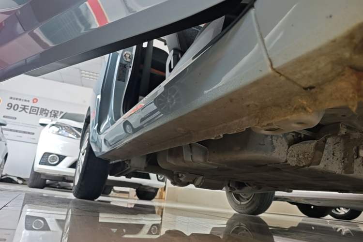 Used Wuling Hongguang MINIEV 2020 Enjoyment Model Lithium Iron Phosphate Right Side Sill