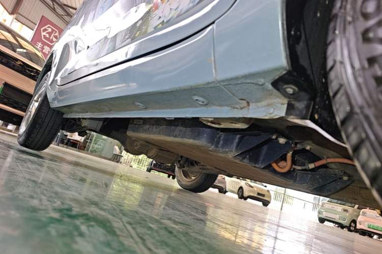 Used Wuling Hongguang MINIEV 2020 Freedom Version Lithium Iron Phosphate Right Side Sill