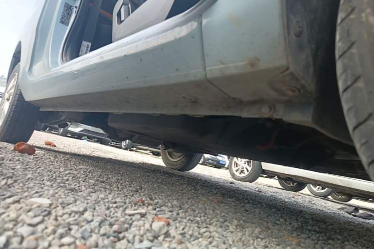 Used Wuling Hongguang MINIEV 2020 Freedom Version Lithium Iron Phosphate Right Side Sill