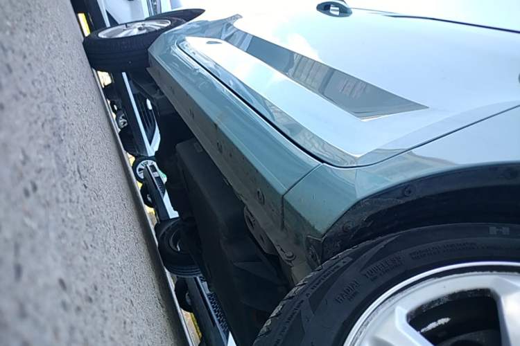 Used Wuling Hongguang MINIEV 2020 Freedom Version Lithium Iron Phosphate Right Side Sill