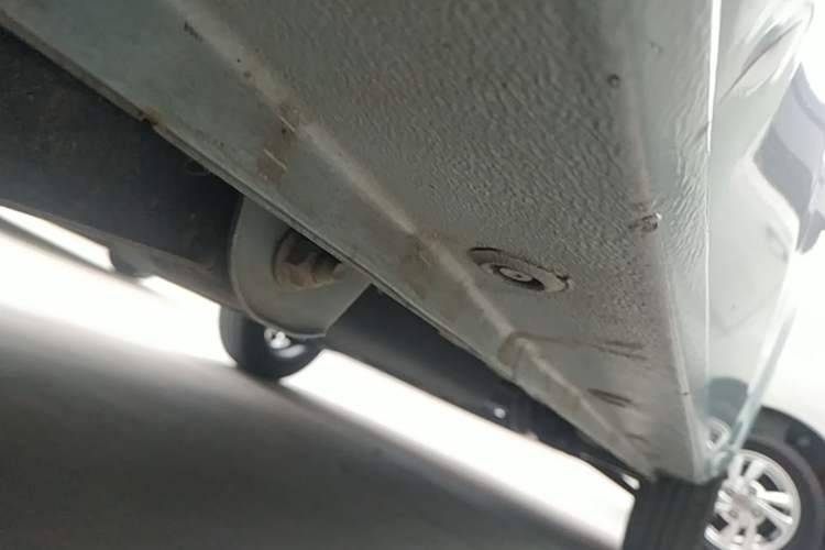 Used Wuling Hongguang MINIEV 2020 Lite Version Lithium Iron Phosphate Right Side Sill