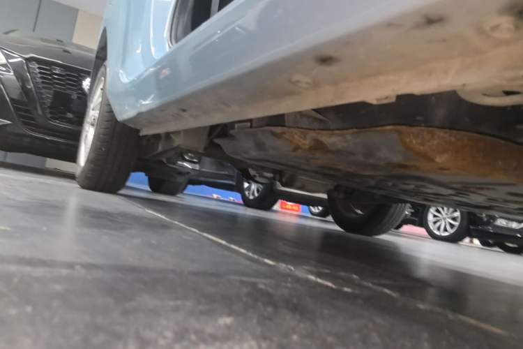 Used Wuling Hongguang MINIEV 2020 Enjoyment Model Lithium Iron Phosphate Right Side Sill