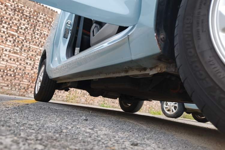 Used Wuling Hongguang MINIEV 2020 Freedom Version Lithium Iron Phosphate Right Side Sill
