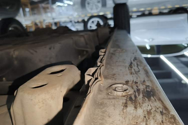 Used Wuling Hongguang MINIEV 2020 Enjoyment Model Lithium Iron Phosphate Right Side Sill
