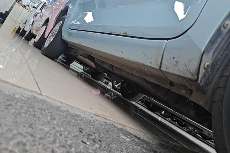 Used Wuling Hongguang MINIEV 2020 Enjoyment Model Lithium Iron Phosphate Right Side Sill
