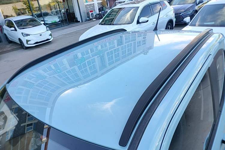 Used Wuling Hongguang MINIEV 2020 Freedom Version Lithium Iron Phosphate Roof