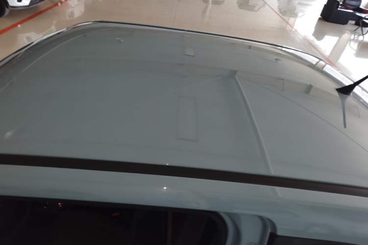 Used Wuling Hongguang MINIEV 2020 Freedom Version Lithium Iron Phosphate Roof