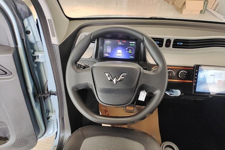 Used Wuling Hongguang MINIEV 2020 Zizai Version Lithium-NMC Steering Wheel
