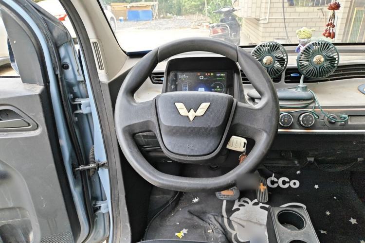 Used Wuling Hongguang MINIEV 2020 Zizai Version Lithium-NMC Steering Wheel