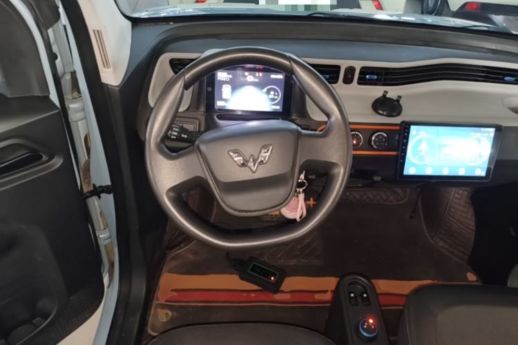Used Wuling Hongguang MINIEV 2020 Zizai Version Lithium-NMC Steering Wheel