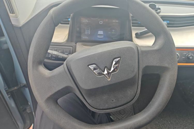 Used Wuling Hongguang MINIEV 2020 Zizai Version Lithium-NMC Steering Wheel