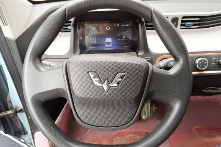 Used Wuling Hongguang MINIEV 2020 Freedom Version Lithium Iron Phosphate Steering Wheel
