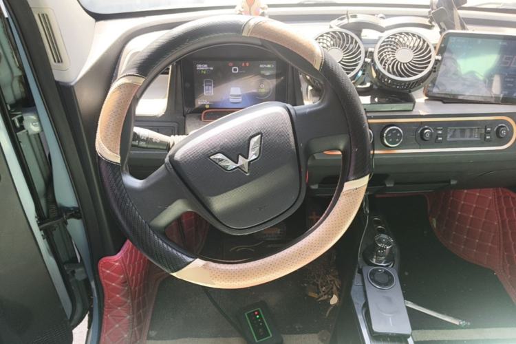 Used Wuling Hongguang MINIEV 2020 Freedom Version Lithium Iron Phosphate Steering Wheel