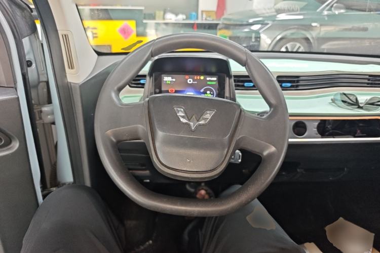 Used Wuling Hongguang MINIEV 2020 Easy Version Lithium-Ion Battery Steering Wheel