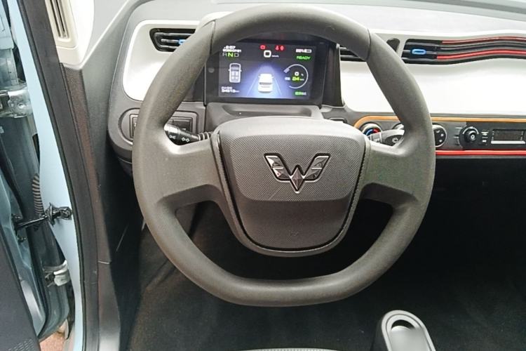 Used Wuling Hongguang MINIEV 2020 Zizai Version Lithium-NMC Steering Wheel