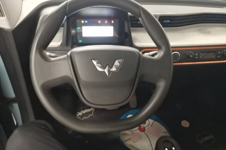 Used Wuling Hongguang MINIEV 2020 Easy Version Lithium-Ion Battery Steering Wheel