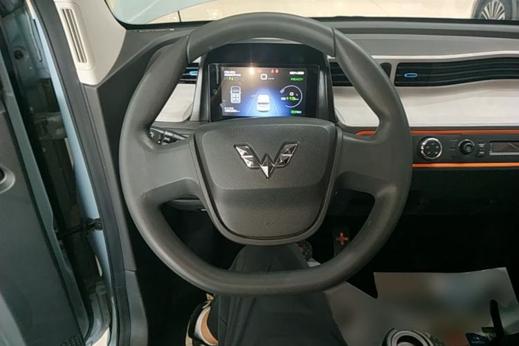 Used Wuling Hongguang MINIEV 2020 Freedom Version Lithium Iron Phosphate Steering Wheel