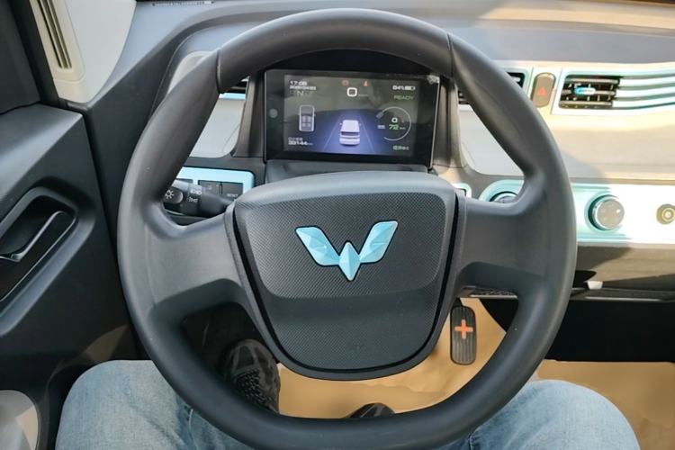 Used Wuling Hongguang MINIEV 2020 Freedom Version Lithium Iron Phosphate Steering Wheel