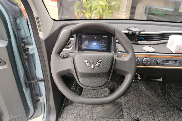 Used Wuling Hongguang MINIEV 2020 Enjoy Edition Lithium-Ion Battery Steering Wheel