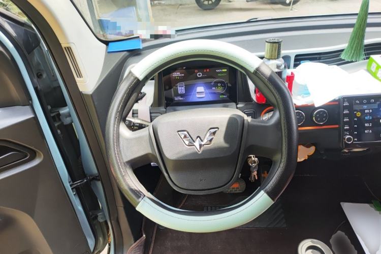 Used Wuling Hongguang MINIEV 2020 Zizai Version Lithium-NMC Steering Wheel