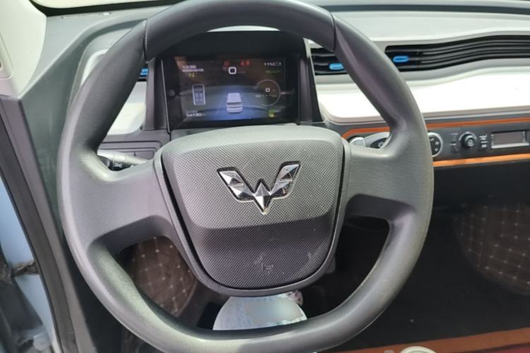 Used Wuling Hongguang MINIEV 2020 Zizai Version Lithium-NMC Steering Wheel