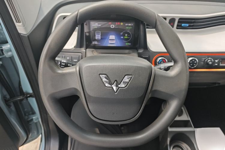 Used Wuling Hongguang MINIEV 2020 Freedom Version Lithium Iron Phosphate Steering Wheel
