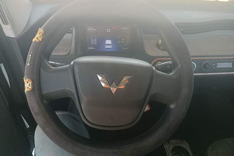Used Wuling Hongguang MINIEV 2020 Zizai Version Lithium-NMC Steering Wheel