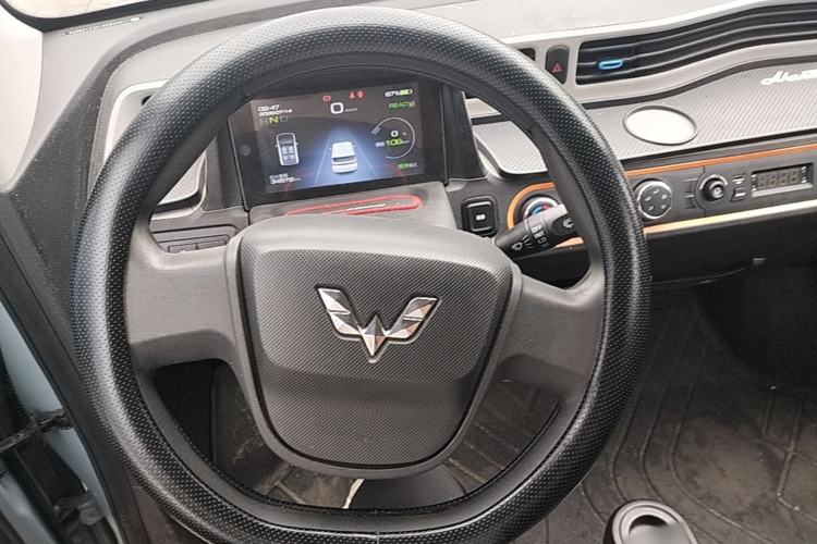Used Wuling Hongguang MINIEV 2020 Enjoy Edition Lithium-Ion Battery Steering Wheel
