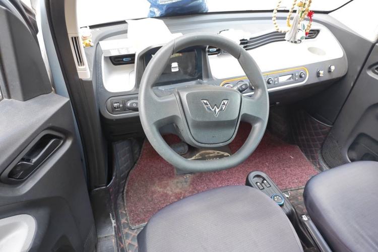 Used Wuling Hongguang MINIEV 2020 Enjoy Edition Lithium-Ion Battery Steering Wheel