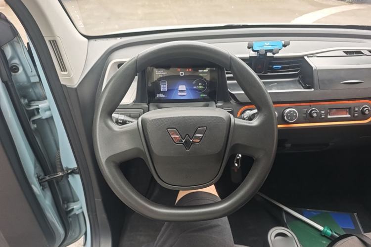 Used Wuling Hongguang MINIEV 2020 Enjoy Edition Lithium-Ion Battery Steering Wheel
