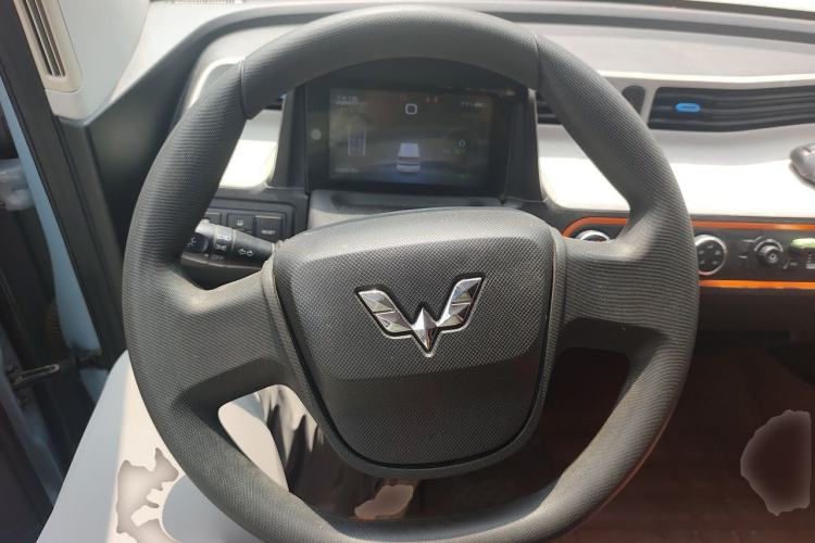 Used Wuling Hongguang MINIEV 2020 Zizai Version Lithium-NMC Steering Wheel