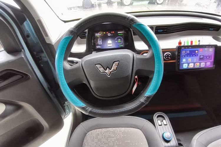 Used Wuling Hongguang MINIEV 2020 Freedom Version Lithium Iron Phosphate Steering Wheel